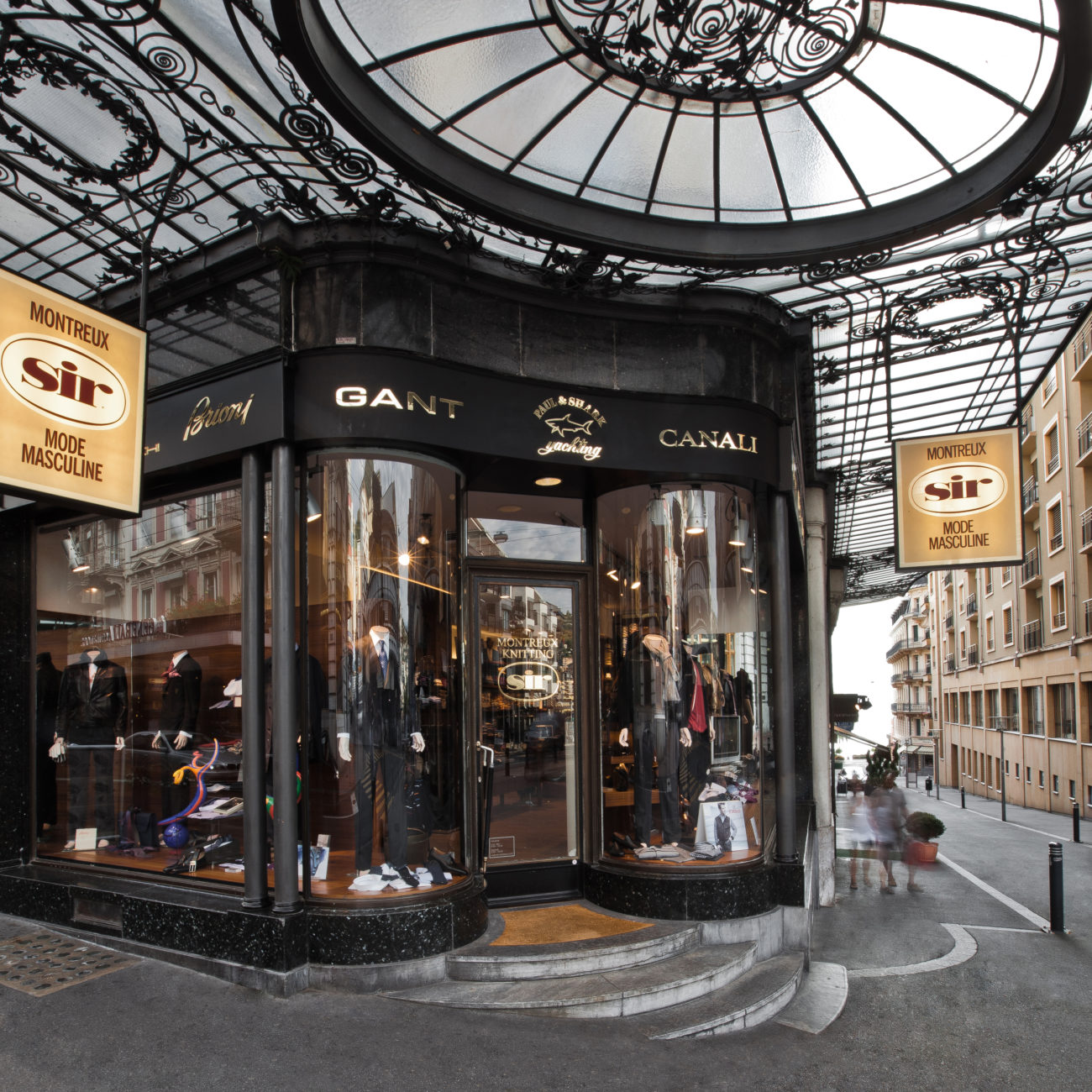 black button up long sleeve shirt